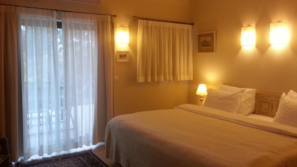 Shulamit Yard Hotel Rosh Pinna Phòng bức ảnh