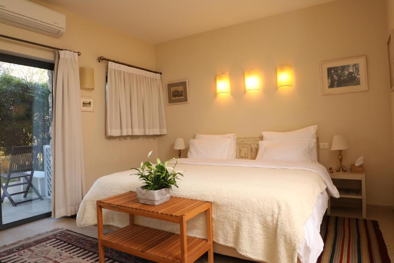 Shulamit Yard Hotel Rosh Pinna Ngoại thất bức ảnh